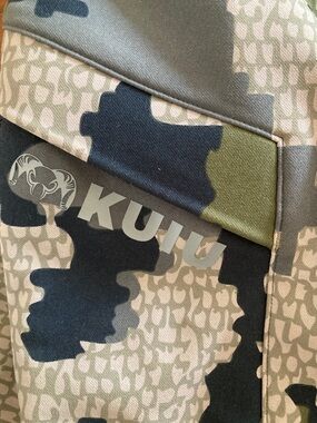 KUIU Camo Hunting Pants in Olive, Gray, Tan